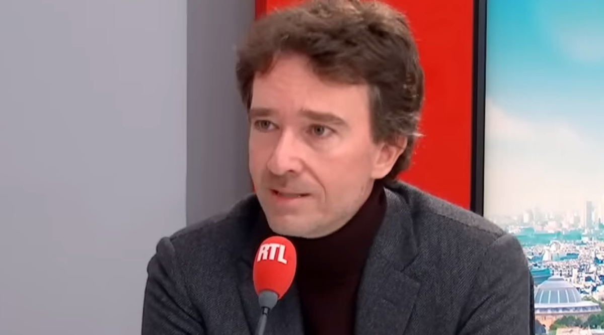 Antoine Arnault nommé directeur général de la holding qui contrôle LVM -  Challenges